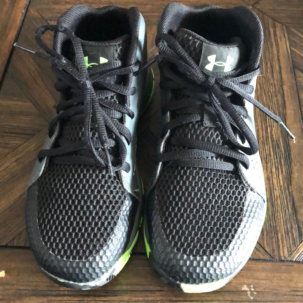Under armor basketball shoes